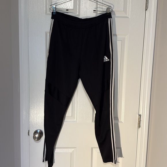 Adidas Men’s Essentials Rich Black Track Pants- Excellent Condition- Size L - Picture 2 of 10